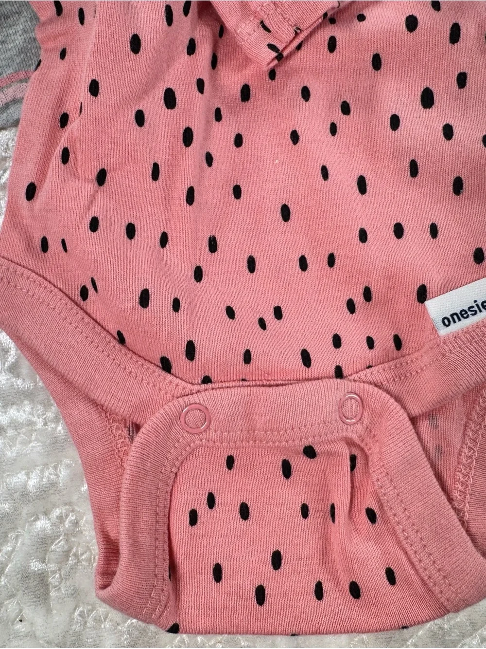Gerber NNW SET OF 4 Long-Sleeve Onesies - Pink Polka Dot + Neutrals - Picture 6 of 8